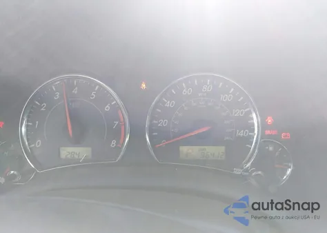 2013 Toyota Corolla S z USA, uszkodzony, nr VIN 5YFBU4EE3DP132612